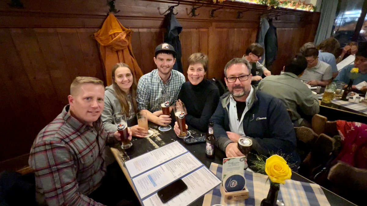 AppliedGrg's tweet photo. It sure was nice seeing some of our German @Mitacs students in their native habitat: Munich beer houses! #ABBYNet #LMU_Muenchen https://t.co/rvTWsCGTkB