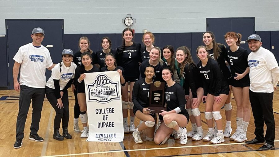 couriercod's tweet photo. The Chaparrals fought valiantly in this year’s national championship and took home the title, a first in the program’s history since 1999. https://t.co/0zibiJNeiV
#collegeofdupage #njcaa #njcaavolleyball #volleyballchampionship #womansvolleyball #codsports #codathletes https://t.co/g1uFpMSqzD