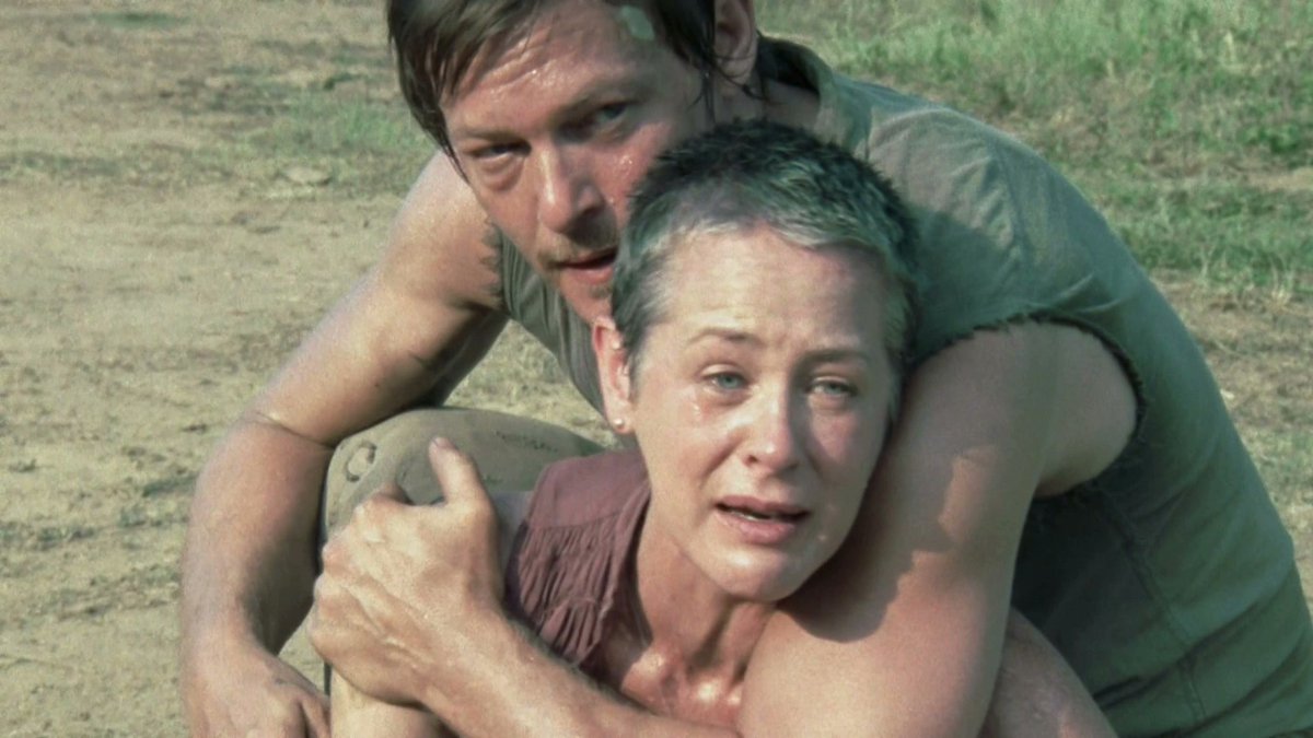 WalkingCaps's tweet photo. 02x07, Pretty Much Dead Already (2011, The Walking Dead) https://t.co/v1TweGLB2f