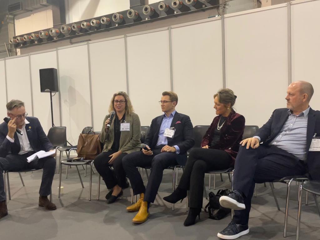 ''If we don’t figure out how to get more financing into education systems which are increasingly responsible for feeding, the impact on this generation will be felt for their lifetime.'' -  CEO Corina Gardner today at <a href="/dev2030/">Dev G</a> highlighting the urgent need to invest in education.