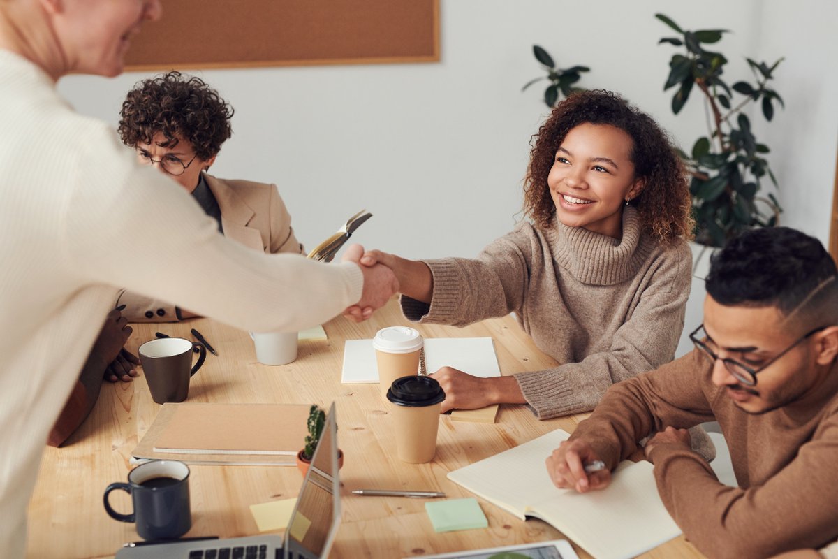 LeadingWithNice's tweet photo. A study of highly valued traits found that “grateful” was in the top 4 per cent of “likeable” qualities for someone to posses. So why isn’t #gratitude found in abundance in the workplace? https://t.co/urKnGc3oTx #nationalgratitudemonth https://t.co/b5xxaBQnMg