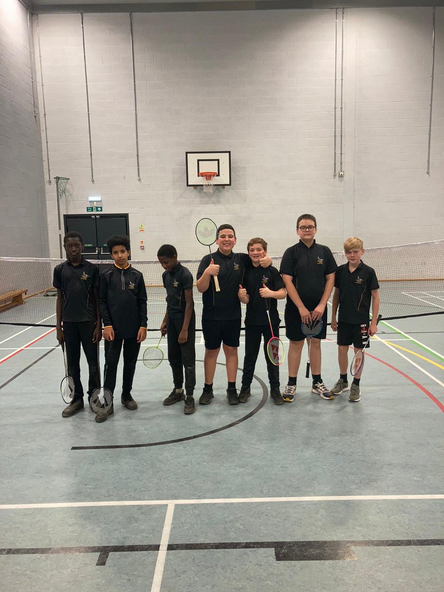 Well played to our U14 Boys Badminton team! A loss tonight against <a href="/tsas_norwich/">Thorpe St Andrew School and Sixth Form</a> but a great team performance 🏸🏸🏸#proud🤗