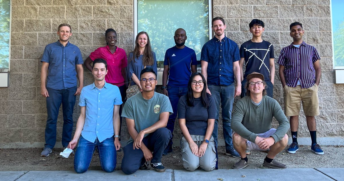 UCDavisPlants's tweet photo. 🌾 Diepenbrock Lab develops new crop breeding tools 🌾
The GEMINI project is developing new crops that can thrive in a warmer future. Read about the work of Christine Diepenbrock’s team:
https://t.co/iDpqA9v1Dz
#AmazingGradStudents #UCDGradStudents
#climatechange #cropgenetics https://t.co/Dc9CFCBSx3
