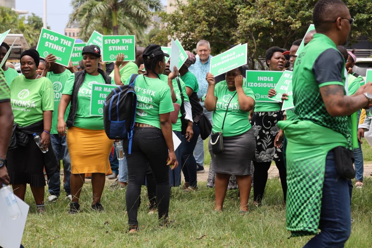 GcwensaZanele's tweet photo. ActionSA Provincial Chairperson Zwakele Mncwango,Councilors and Ambassadors has approached the KwaZulu-Natal High Court in Durban compelling the eThekwini Metro and other government departments to resolve the ongoing sewage crisis in Durban.What a successful day 💚🇿🇦💚 https://t.co/RJgLO14OTG