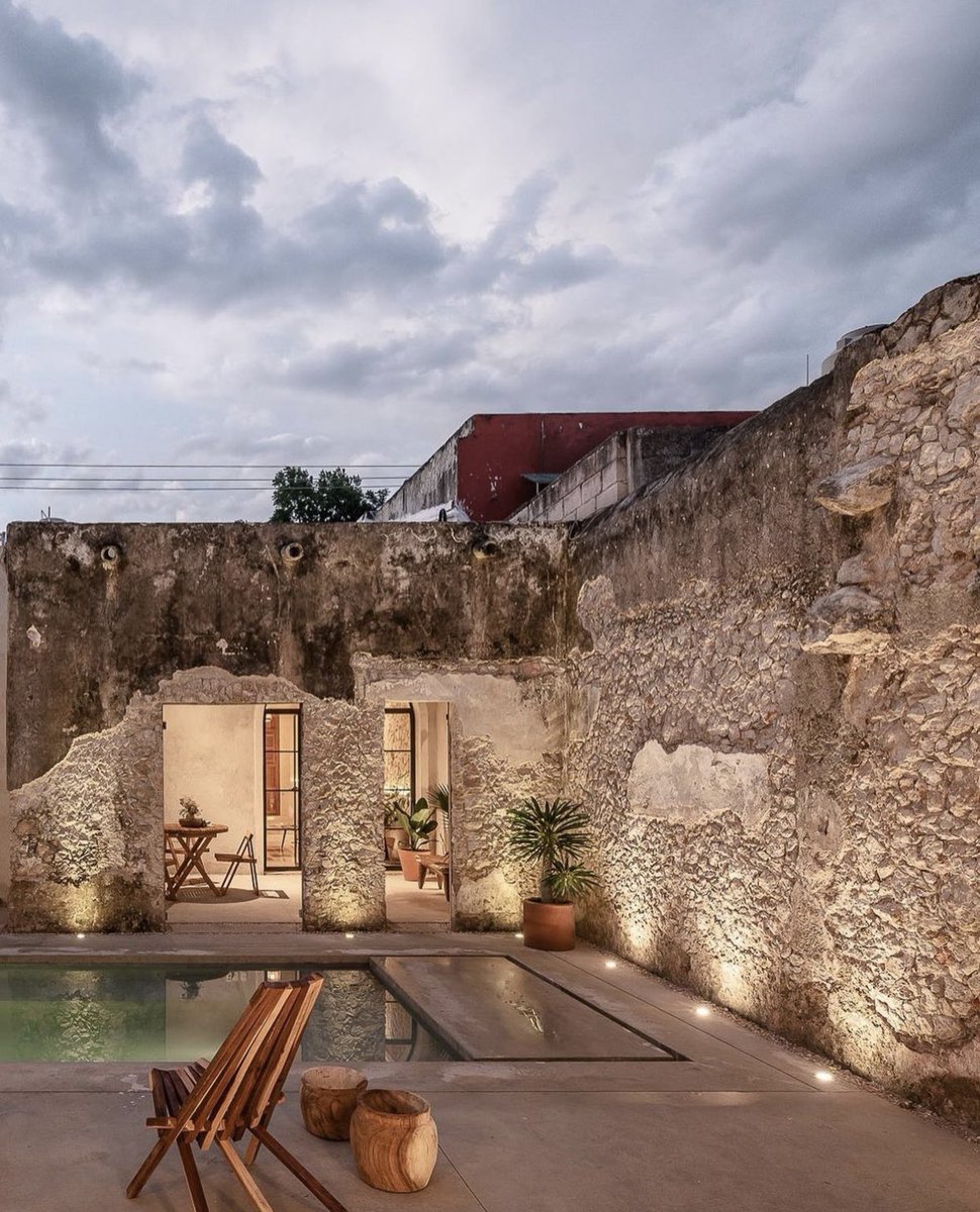 NATALIALABEL's tweet image. The details of this 19th century house in Yucatán, Mexico. Crème de la crème.