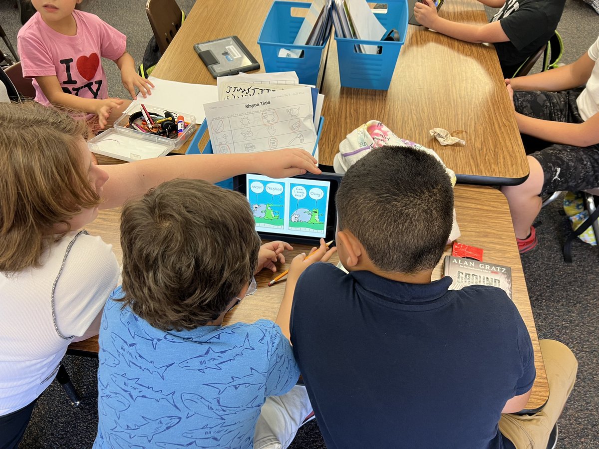 BES_VP's tweet photo. I’m so proud of our Bullpup students. They are doing an amazing job leading the way. #bsdgratitude #bullpupstrong https://t.co/FobOgegRiK