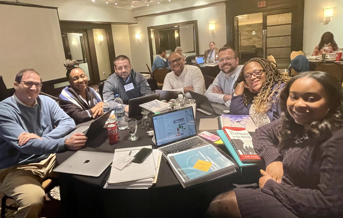 Michael Farrell tweet media