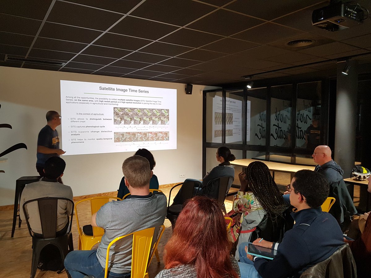 Et on continue notre meetup chez <a href="/agence_spiriit/">Spiriit</a> avec le talk de Dino Ienco !