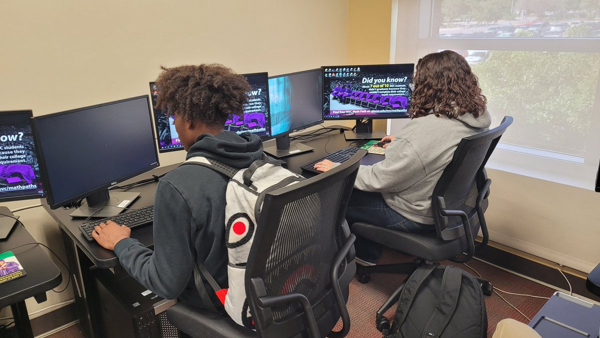 WHS_Animation's tweet image. Thank you Northwest Vista Animation for a great campus tour! :) #futureanimators #warrenanimation #warriornation #NISDsuperiorCTE