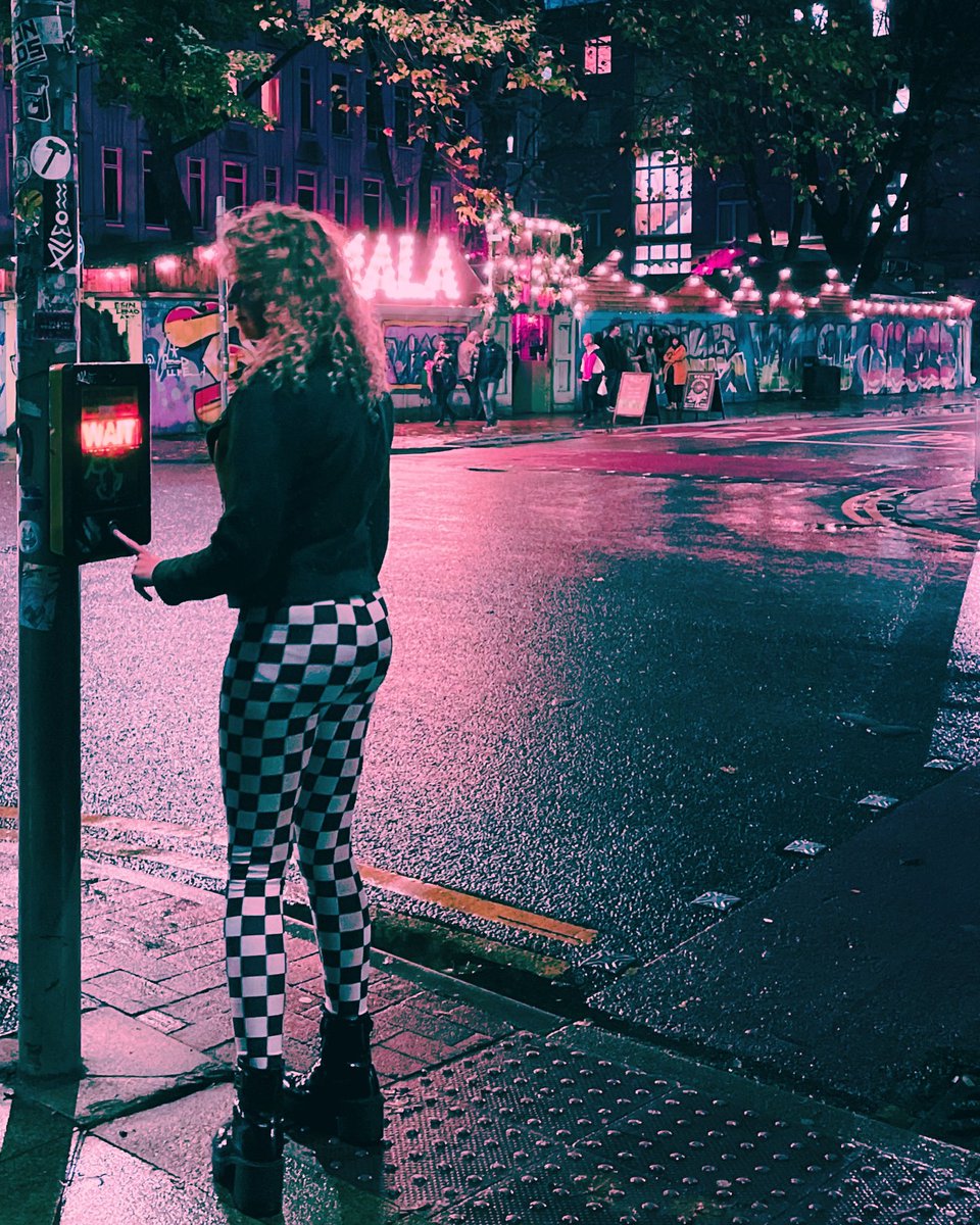 Waiting to cross a new road but what road will a cross 🤔🤘🏼😝