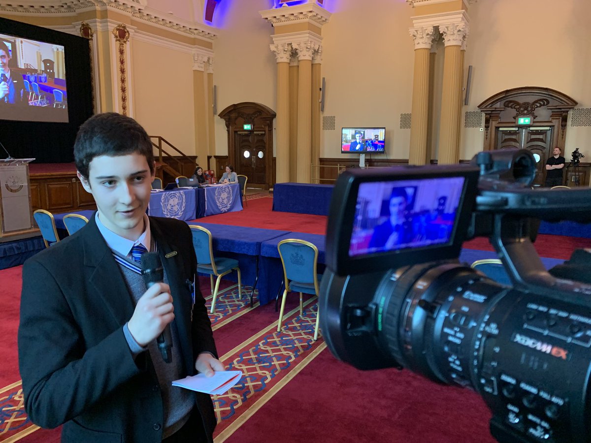 FocusAV1's tweet photo. 28 schools from across NI gathered in Belfast City Hall & we seamlessly streamed to Egypt & London for today’s #COP27Simulation debate on climate crisis. Our politicians might not be working, but these young folk delivered! @pfdoran 🎥🎤🎬 https://t.co/w3FNfjpOPh