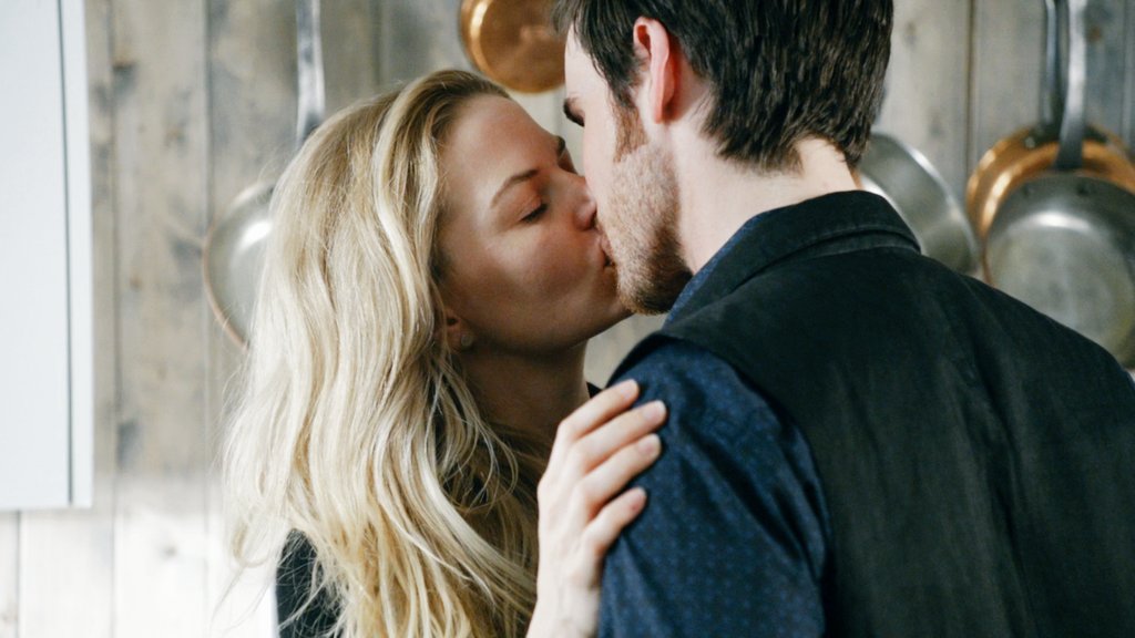 EnchantedSwans's tweet photo. ✨ CS Collection
CS kisses | 6x18
Ravenous love 🔥❤️🥞
#captainswan #emmaswan #killianjones #jennifermorrison #colinodonoghue #onceuponatime #ouats6 #captainswanpancakes #cscollection #cskiss #captainswankiss #captainswankisses https://t.co/r2AlKKc0Hi