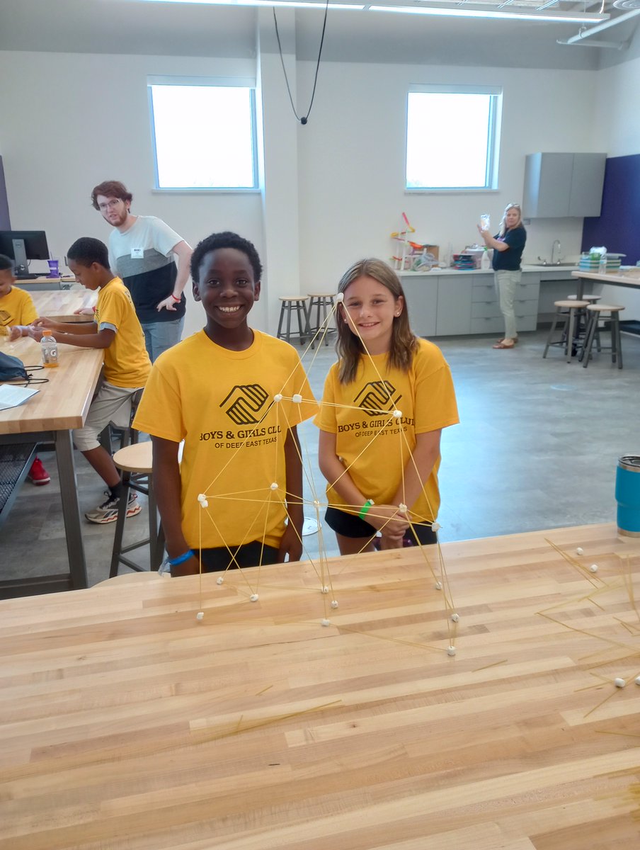 Boys and Girls Club students from Nacogdoches developed their problem solving skills through a variety of activities and puzzles.

#SFASU #STEM #ComputerScience #Sorting #ProblemSolving #Puzzles #BoysandGirlsClub #ColeSTEMBuilding