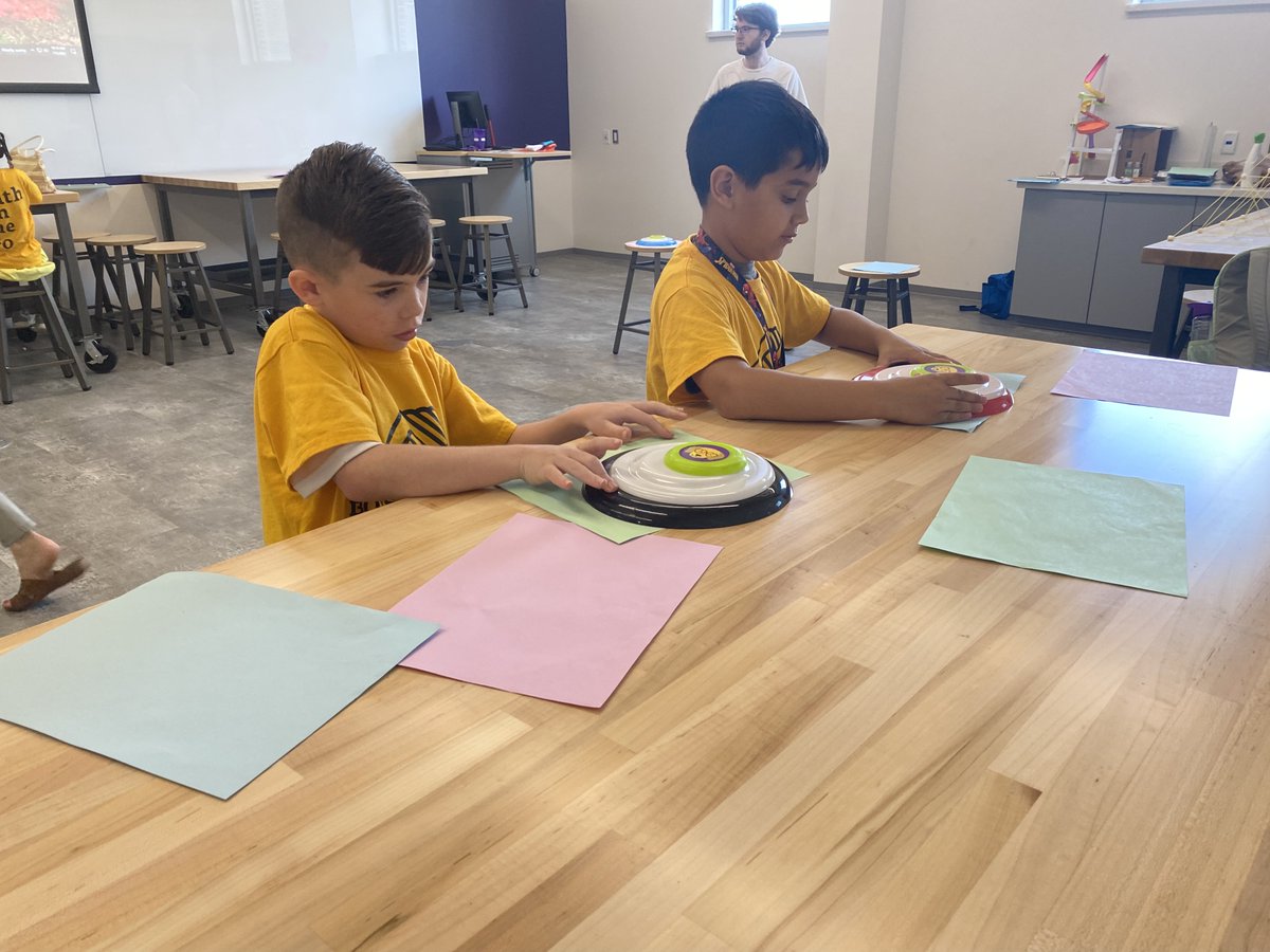 SFASTEMcenter's tweet photo. Boys and Girls Club students from Nacogdoches developed their problem solving skills through a variety of activities and puzzles.

#SFASU #STEM #ComputerScience #Sorting #ProblemSolving #Puzzles #BoysandGirlsClub #ColeSTEMBuilding https://t.co/a0MZ3Ookex