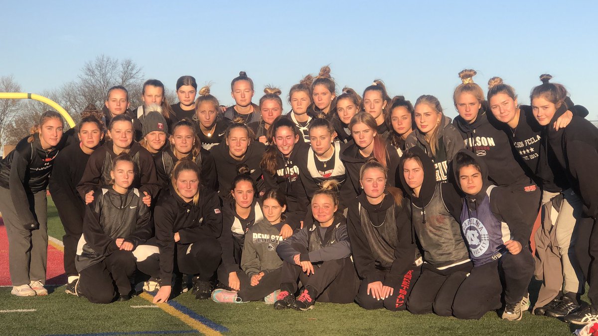 kimberu13's tweet photo. This tough crew is playing tonight in the State Semi Finals at 5pm @ Hamburg HS. Let’s go!!!! @wilson_fh_ @WilsonSchlDist https://t.co/vaW8WaYY4i