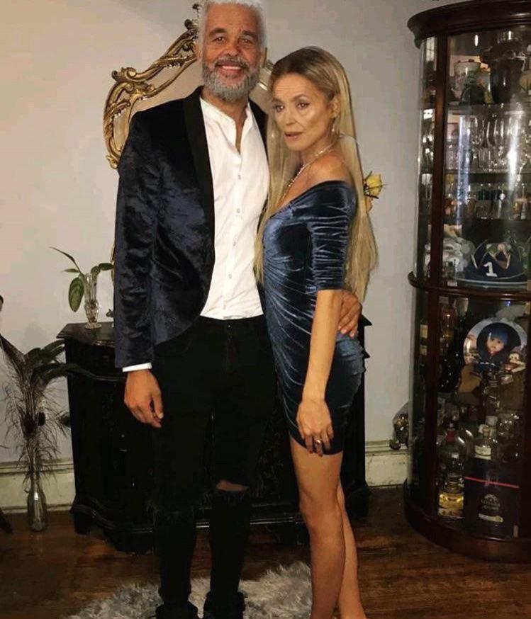 On est vivants <a href="/hornesstly/">𝐧𝐞𝐬𝐬</a>.