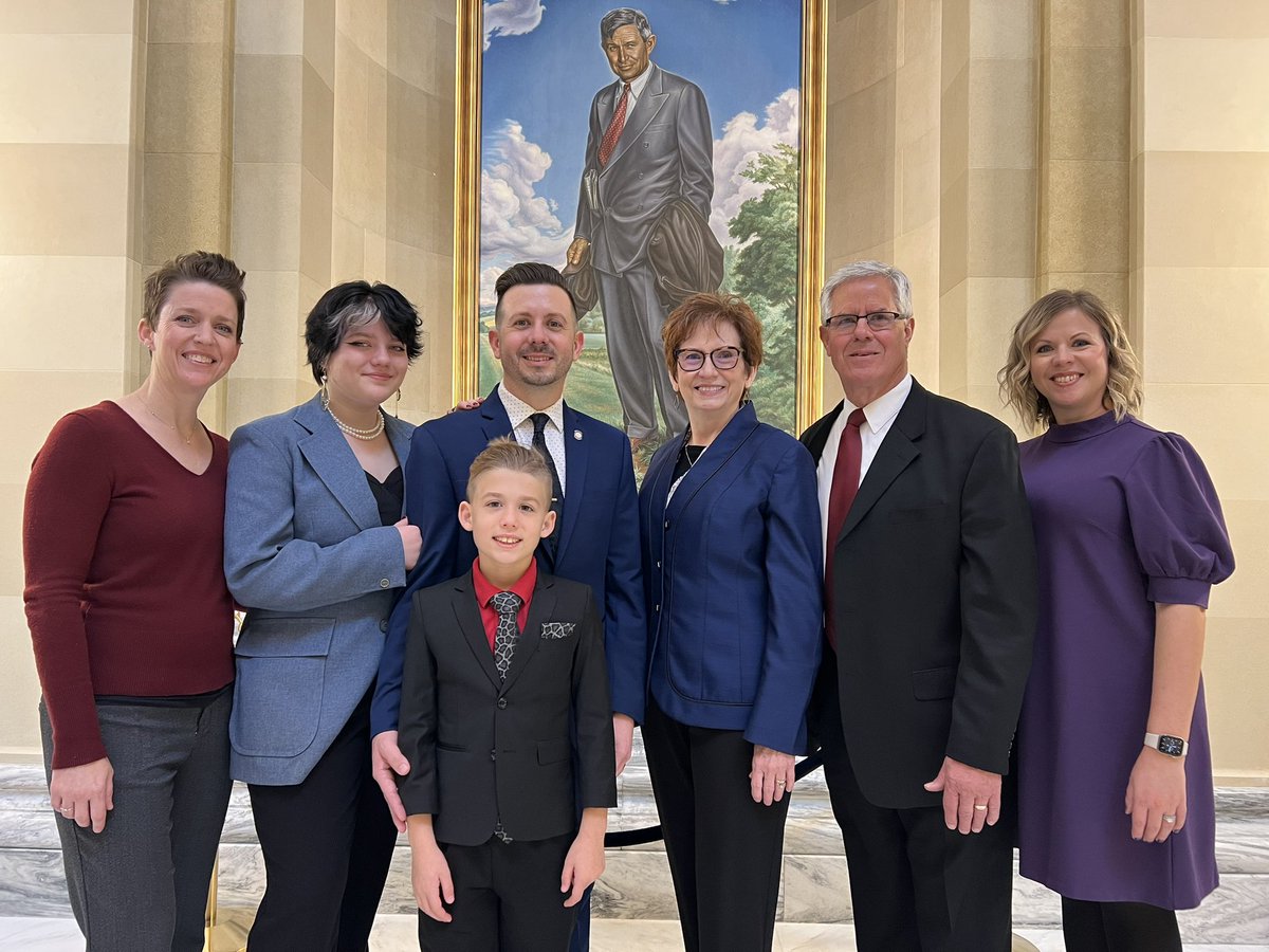 deckfornorman's tweet photo. Honored to be sworn in as the State Representative for House District 44!
#deckthehouse #hd44 #fightforyouandme https://t.co/8a5HJVnZR3
