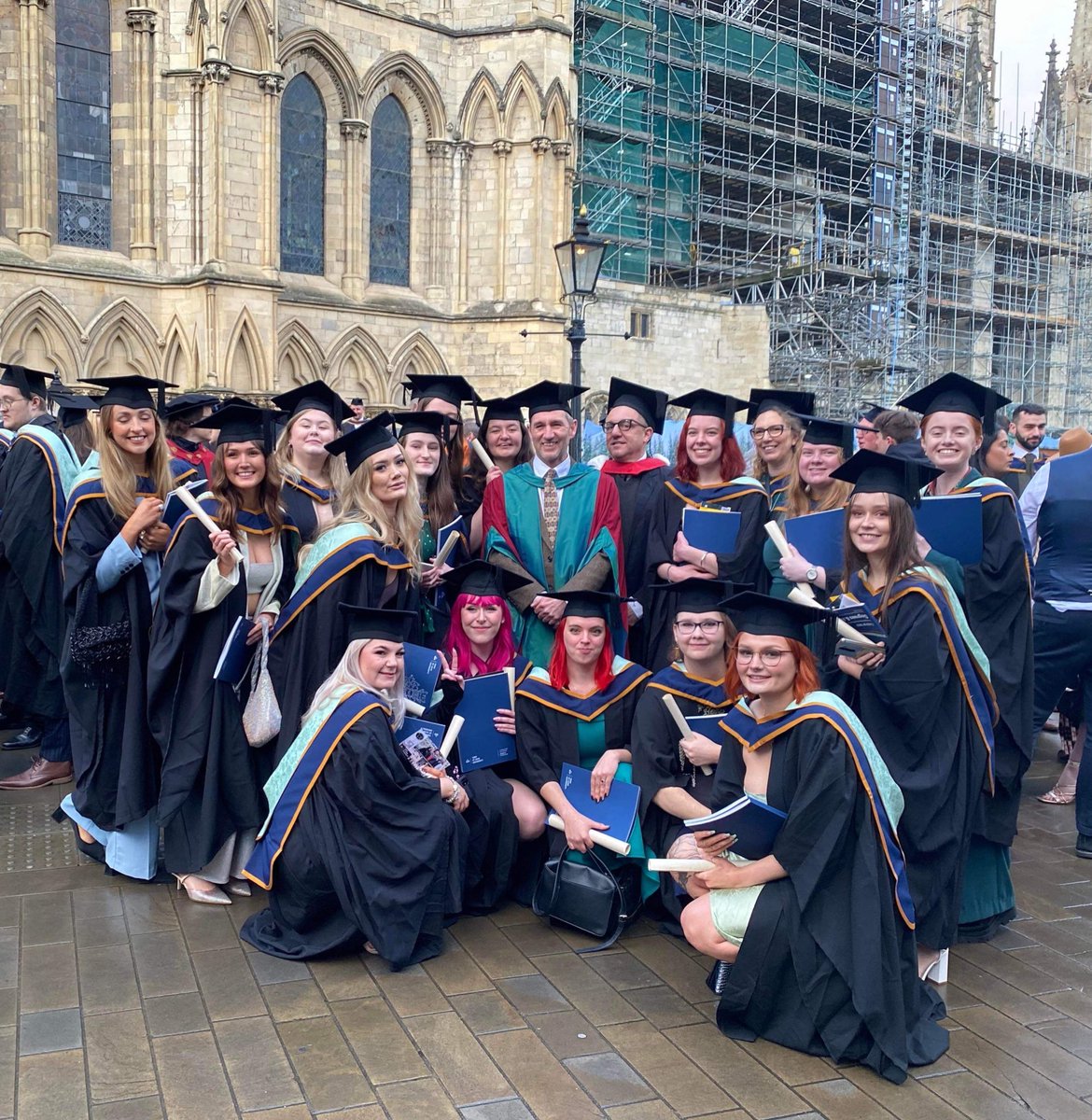 Congratulations to our class of 2022 who graduated today!! We are so proud of everything you have achieved and cannot wait to see what you do next. Keep in touch and all the best for your future!! #classof2022