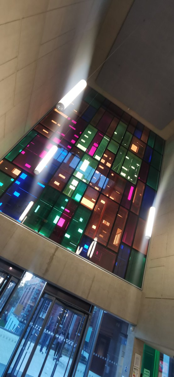 MeanwhileDa's tweet image. Fabulous Cregan library in @DCU