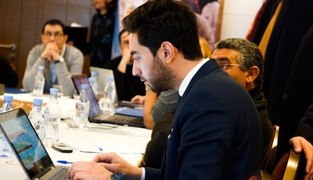 XavieraG10's tweet photo. I'm inspired by my #innovative @Chemonics colleagues in Tunisia that launched an online marketplace (expected to be one of the largest partnership-facilitation tools in Tunisia’s financial sector!) to assist #SMEs affected by the pandemic

💻💸 Learn more: https://t.co/9S45ITAUGE https://t.co/wO3dA8hGSM
