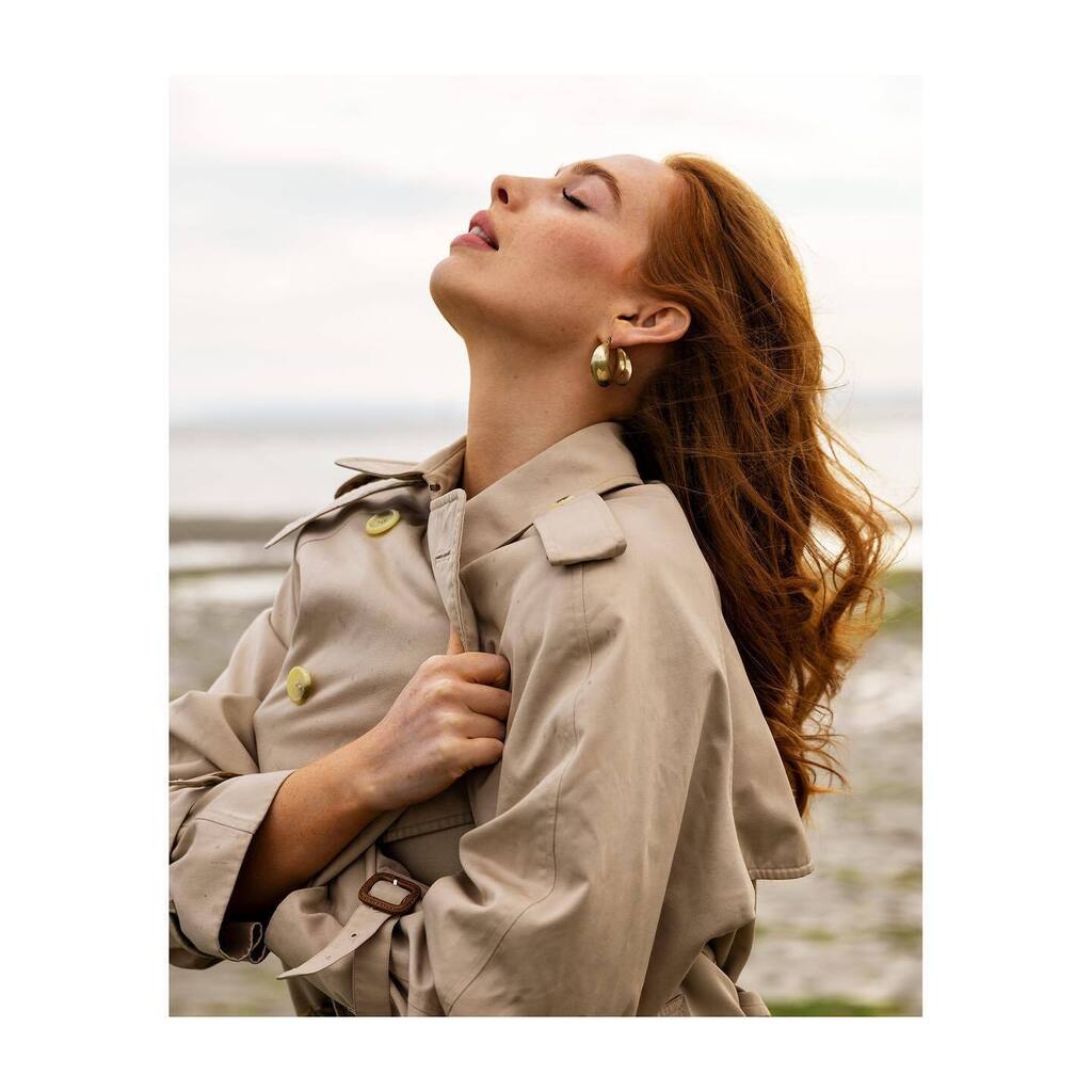 #lifestyleblogger #styleblogger #makemoments #burberry #ootd #redhair #thatsdarling #beauty instagr.am/p/ClCFM46tgk8/