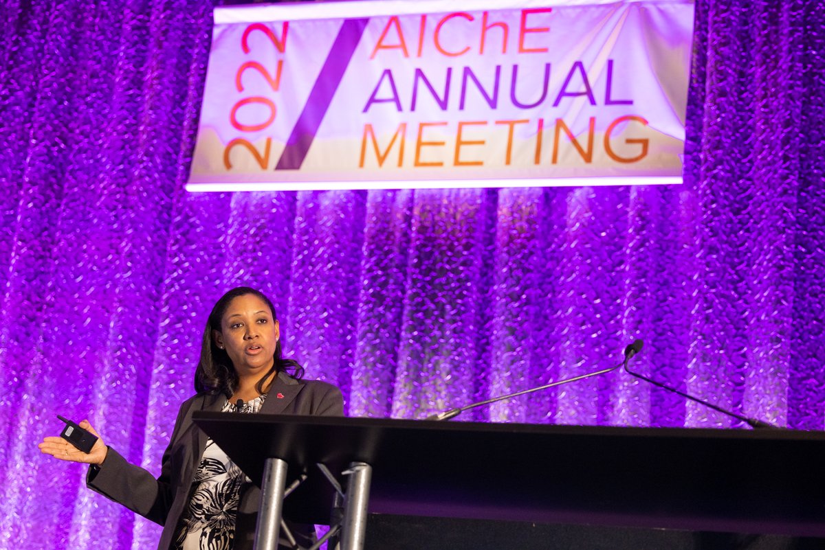 ChEnected's tweet photo. Check out some of the highlights from Tuesday, Nov 15 at the #AIChEAnnual meeting - our very first AIChE 3MT competition, the Andreas Acrivos Award Lecture presented by Kristala Jones Prather, the SBE James E. Bailey Award Lecture given by Jonathan Dordick , and so much more. https://t.co/7DfjFr0X3G