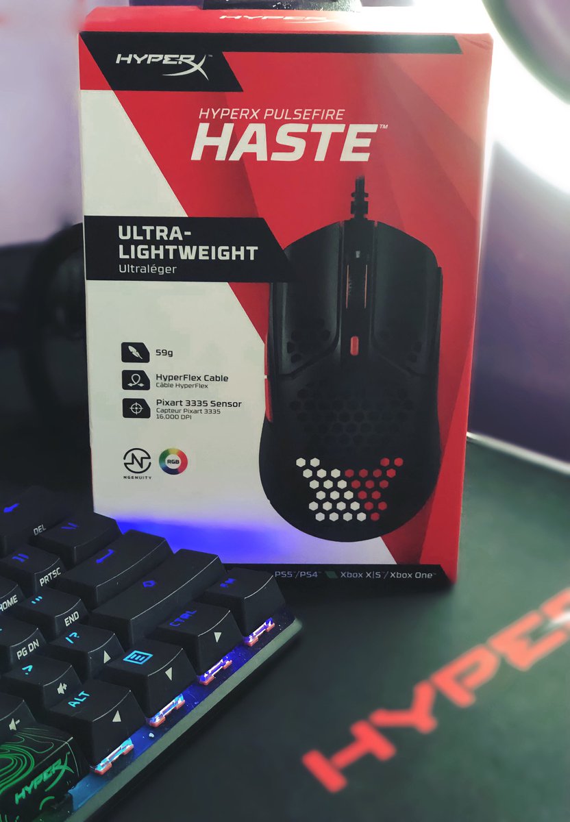 Gracias <a href="/HyperXLatam/">HyperX LATAM</a> por el premio que ganamos con los pibes trocando en el hub high de <a href="/WomboProHub/">#WomboProHub</a> 🥹🤍