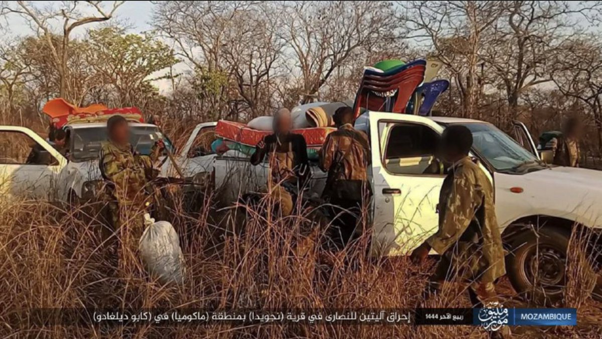 TracTerrorism's tweet photo. #IslamicState Central Command release a 2nd photoset of the #ShabaabCult arson attack on Military Barracks in #Nguida, #Macomia District, #CaboDelgado, #Mozambique; this time razing Army vehicles
https://t.co/kFvnxj20co https://t.co/CRi4Cj15s7