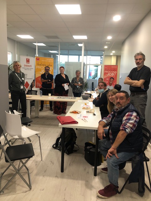 diversitesudest's tweet photo. Ce jour notre agence de Fréjus organisait en collaboration avec Pole Emploi et Cap Emploi un animation jeu sur démystifier le handicap et comment mettre en valeur sa candidature
Au travers des 4 ateliers de la journée nous avons sensibilisé 47 personnes 
Un grand bravo à tous https://t.co/GB1IpXTSMn