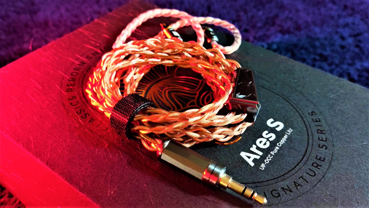 TechSavvy3000's tweet photo. My Finest IEM Cable 2022! A quick short review of the Effect Audio Ares S Cable.
On sale $35 off or more!
https://t.co/xlTbRZSm61
#techsavvy #iem #audio #review #cable #luxury #effectaudio #upgradecables #iemcables #swag https://t.co/cw6mCjguKg