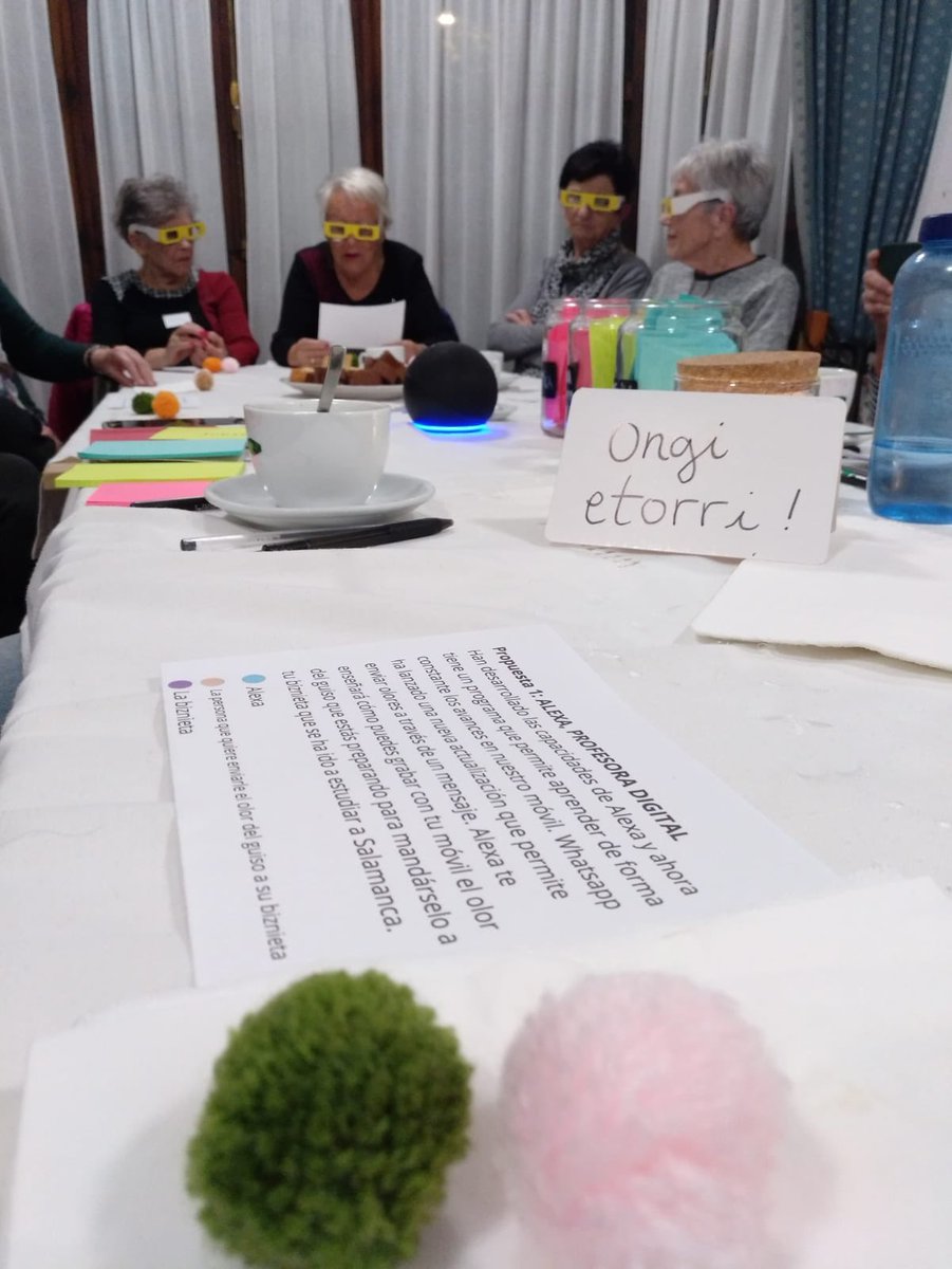 DSSLagunkoia's tweet photo. Hoy en #Aterpea y #Guardaplata hemos viajado al 2080 y hemos imaginado que tipo de cosas podrían hacer los dispositivos de voz para hacer de l tecnología una aliada y contribuir a la #EquidadDigital.
#CaféConAlexa #Onkide 
@Aptes @Ayto_SS #ServicioApoyoAAPPMM @Apitropik https://t.co/wTgdaogrco