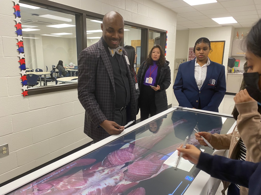 GCPSCTE's tweet photo. Our College &amp; Career Academy High Schools really shined today, hosting hundreds of visitors from across the country for the NCAC conference. Students and staff showed exactly what makes #Gwinnett great! @CareerAcadsNCAC @GwinnettSchools #CTAEDelivers #TeamGCPS #NCAC2022 https://t.co/kTCzIVSrya