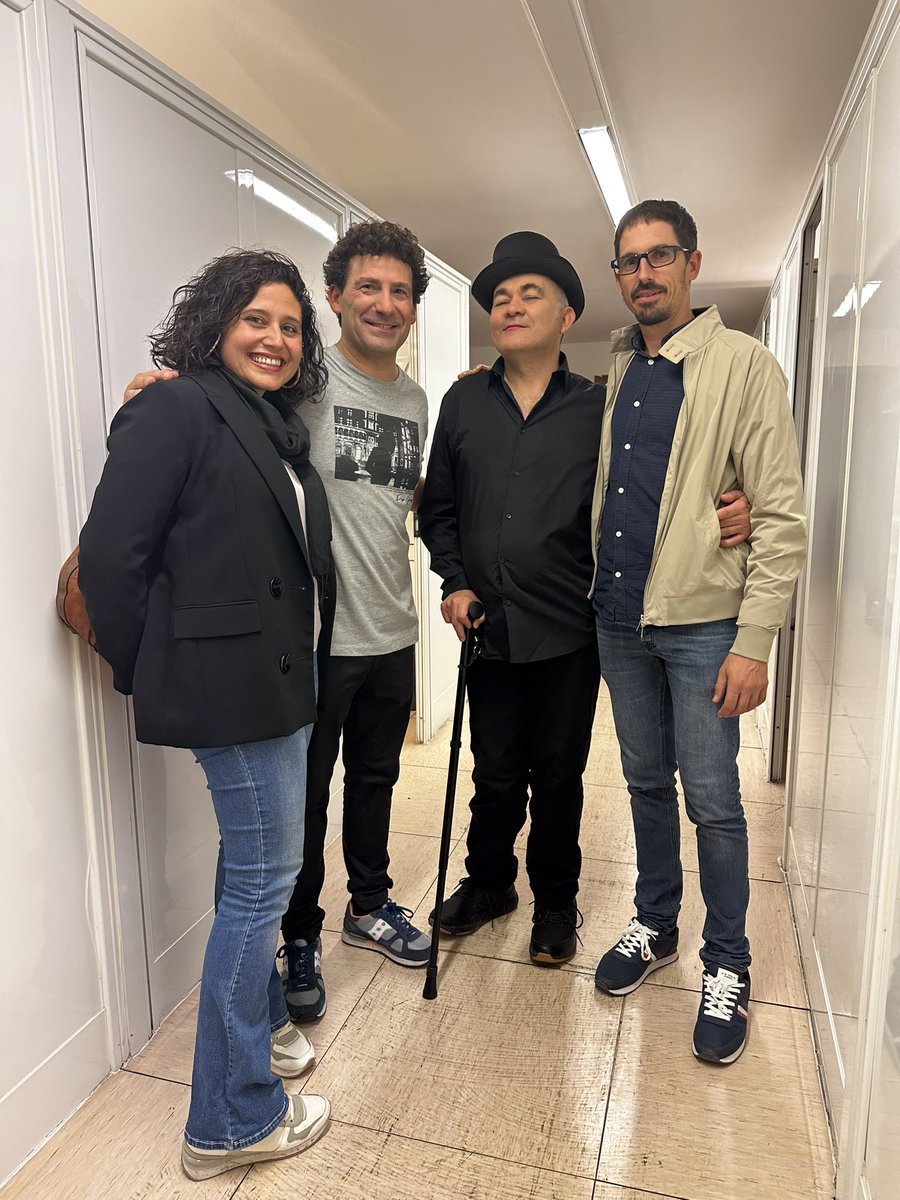 Cafés Bay tweet media