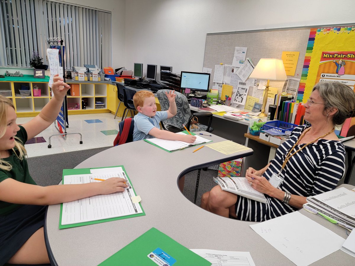 MrsHuber(Singewald) tweet media