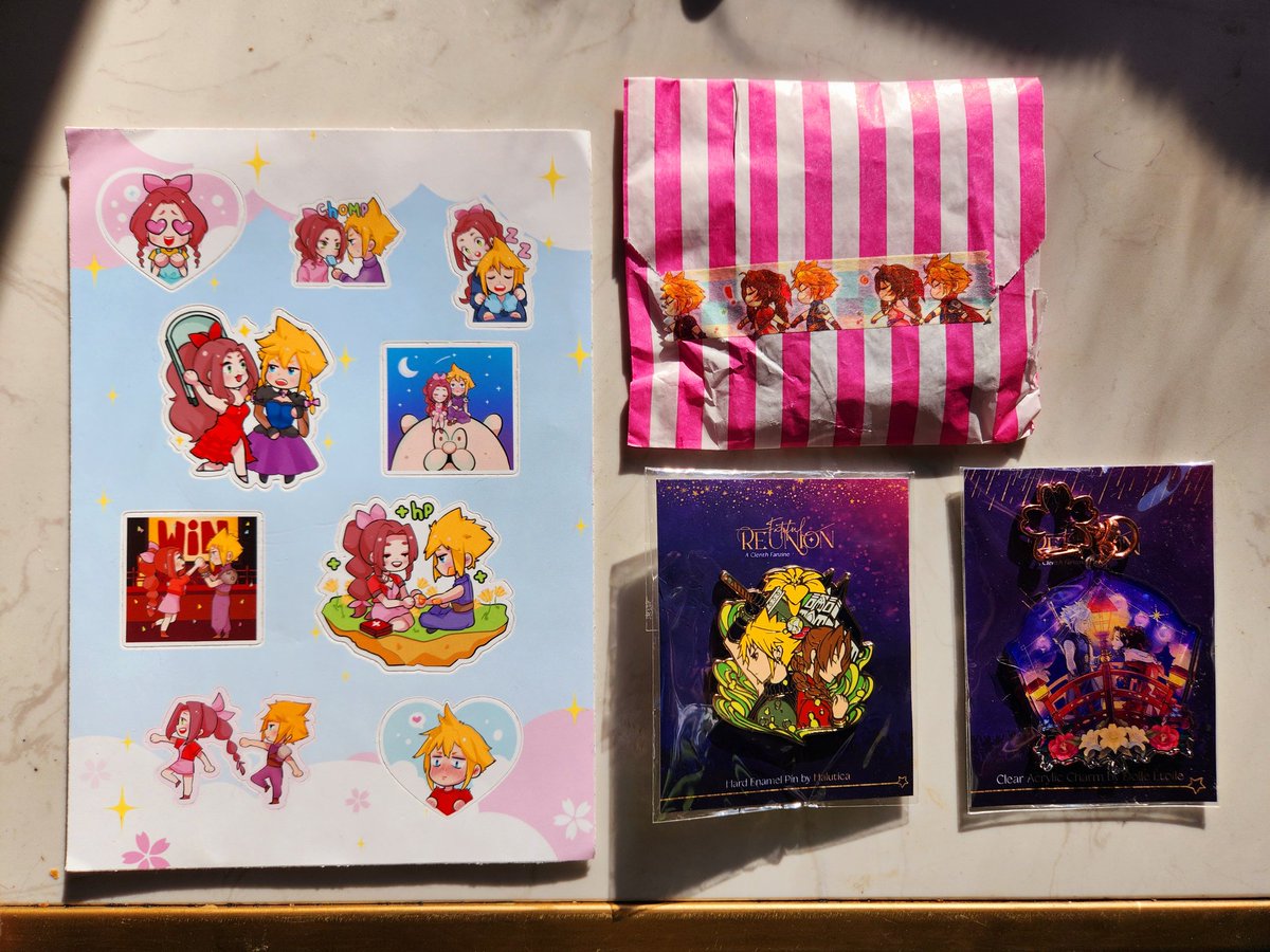 It's all here! 💝 I LOVE the paper! 😍 much thanks to <a href="/theclerithzine/">💫 FATEFUL REUNION 🌻COMPLETE!</a>