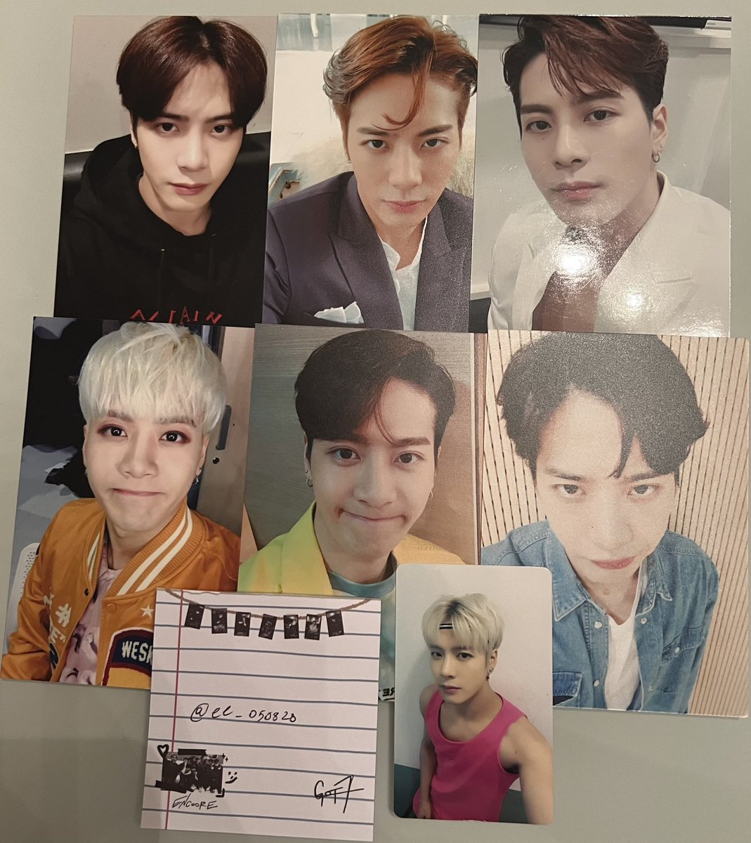 el_050828's tweet photo. Selling Jackson Wang broadcasts 
Dm for status &amp; price! 
Please help me out since I’m moving out and can’t keep them 😭😭

Based in: Italy
Shipping WW but EUROPE preferred

#jacksonwang #jacksonwangsale #got7sale #got7sell https://t.co/trSfkqQtja