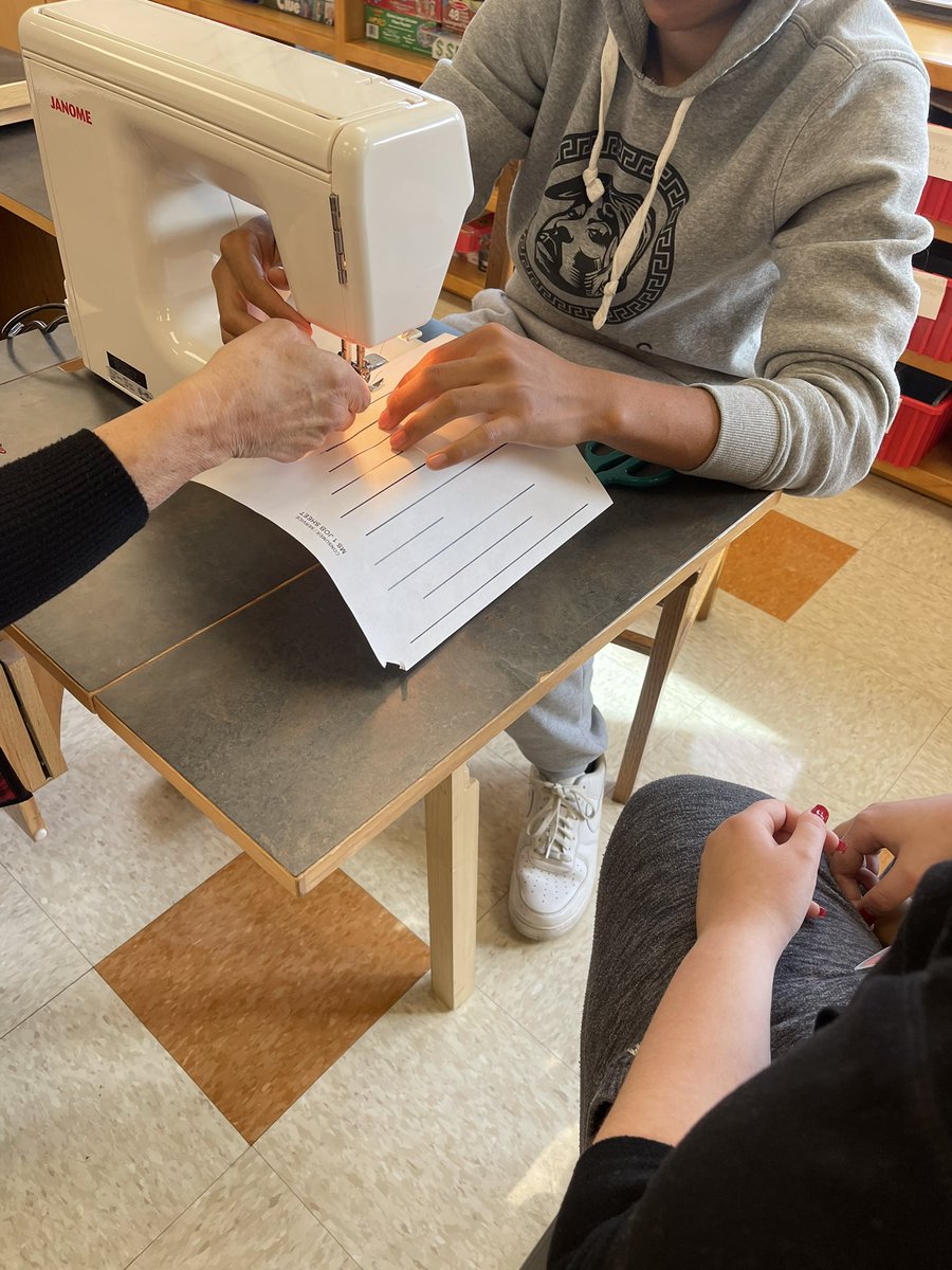 learndaley's tweet image. Our level one job task in our  Consumer/Service Department was machine sewing 🪡 straight lines. #PAESLab