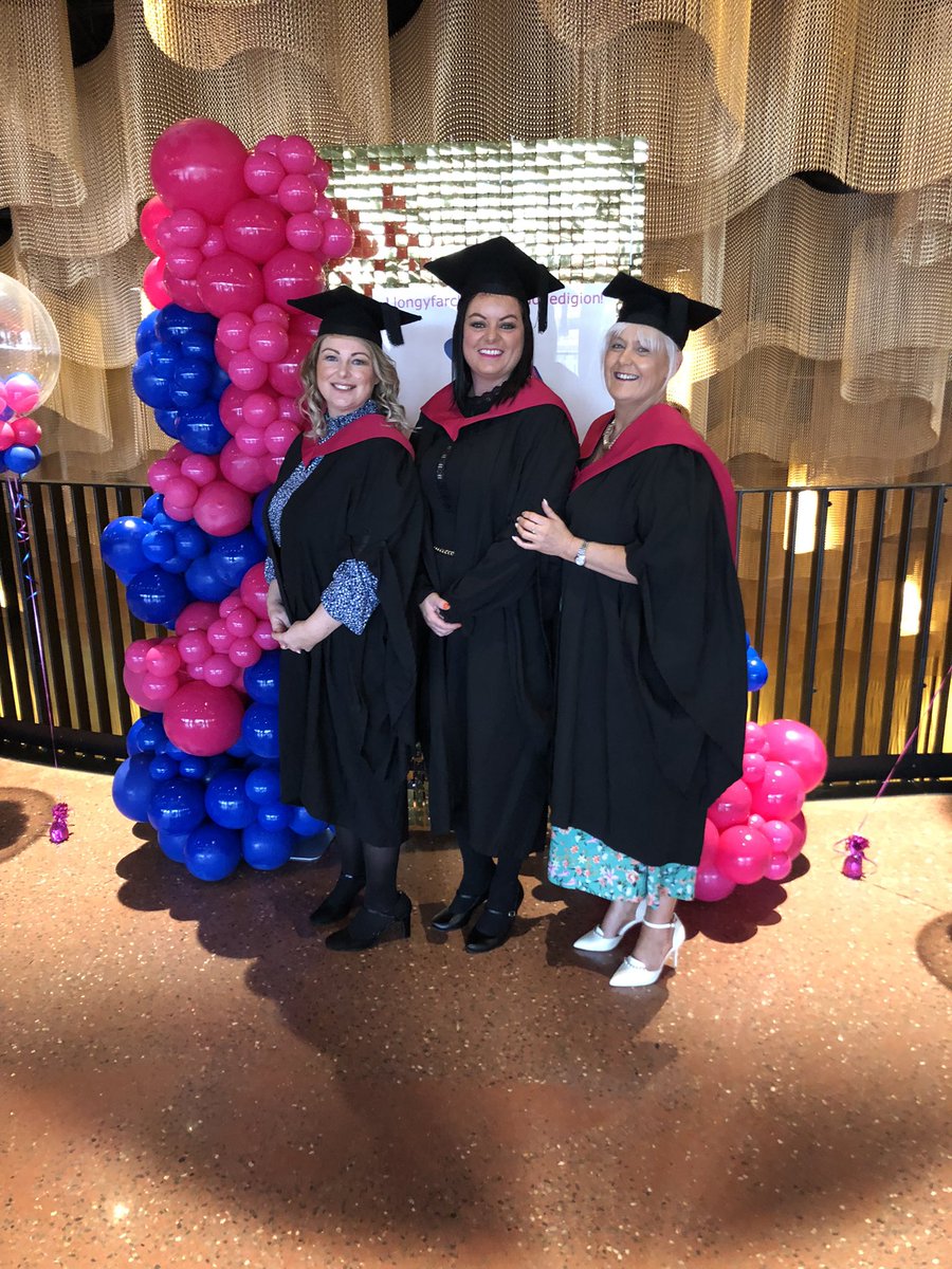 JenKriescher's tweet photo. Graduation day - CMI level 5 Diploma in Management and Leadership &amp; Diploma in Management and apprenticeship  so thankful for the opportunity ❤️proud of us all dawn, jo , Deb and kara @dawngri13157748 @liloldme143 @karaknowles15 @MHLD_SBUHB thank you SBUHB leaders for the support https://t.co/Mr7troosLp