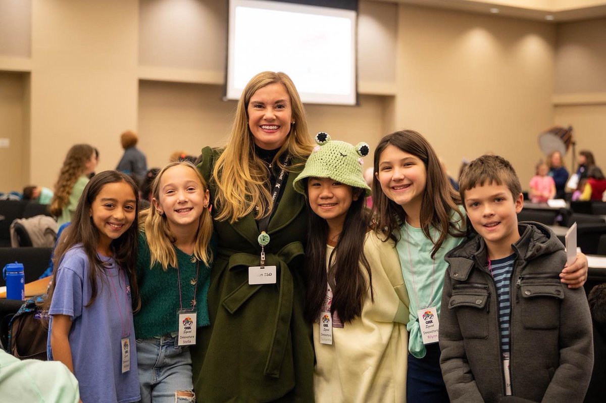 jenny_mcgown's tweet photo. Completely amazed &amp; absolutely impressed by the pure passion, talent &amp; excitement our students displayed  during @KleinISD Innovation Challenge Day of Design! Ready to see how these students will continue innovating to solve problems &amp; positively impact our world! #KleinInnovates https://t.co/8mh9C9woZN