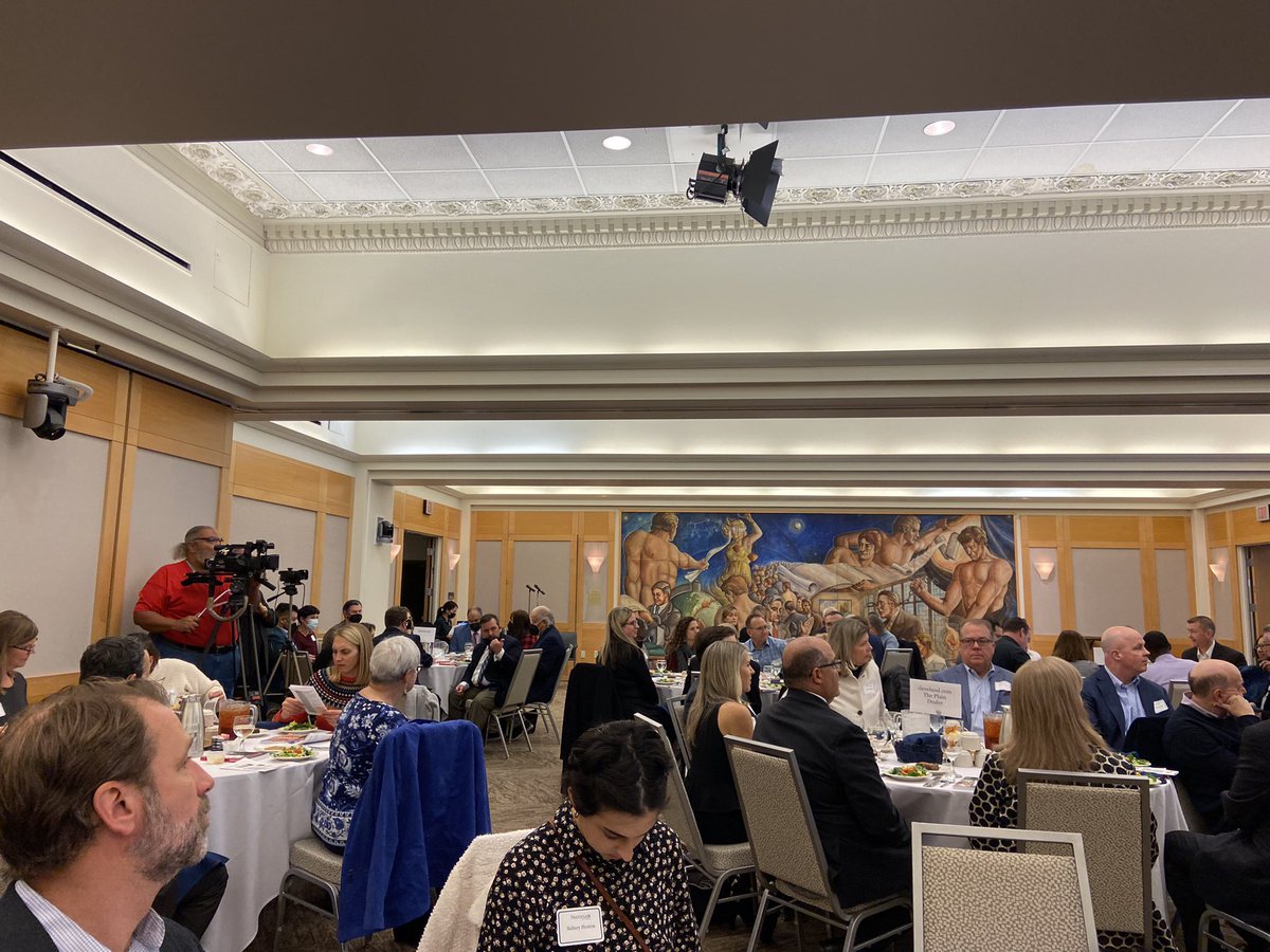 denisep's tweet photo. Congratulations to this year’s @PressClubCle 2022 Journalism Hall of Fame Inductees, @MaryKayCabot @rickj903 @thelkwdobserver. @monicarobins is the Chuck Heaton Award recipient. @MichaelHeaton5 posthumously received Special Recognition for his incredible career. #PressClubCle https://t.co/1tZk6tAaV4
