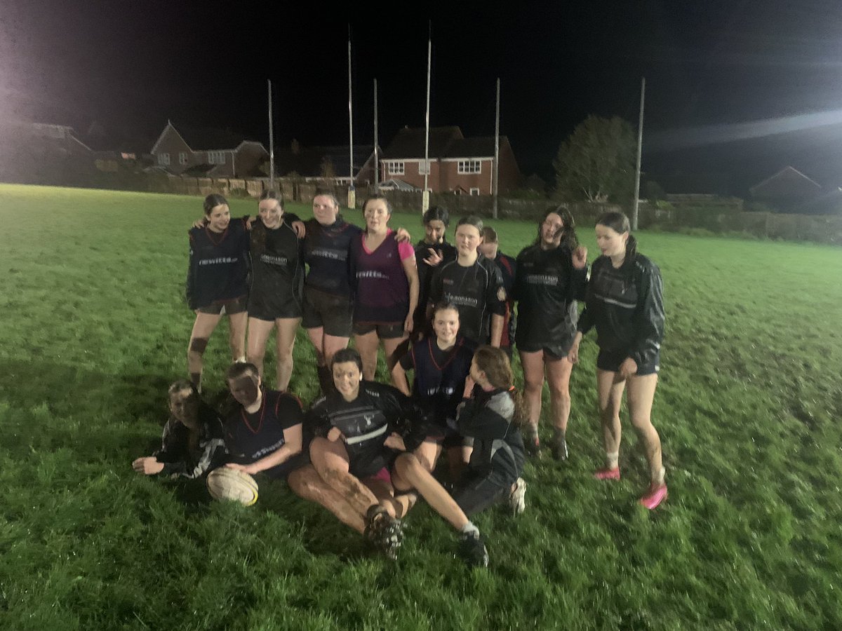 SomersetDPP's tweet image. Thank you @MineheadRfc for letting us support your session this evening. Brilliant fun. Looking forward to seeing you all Saturday to support @BristolBearsW 💪🐻💪