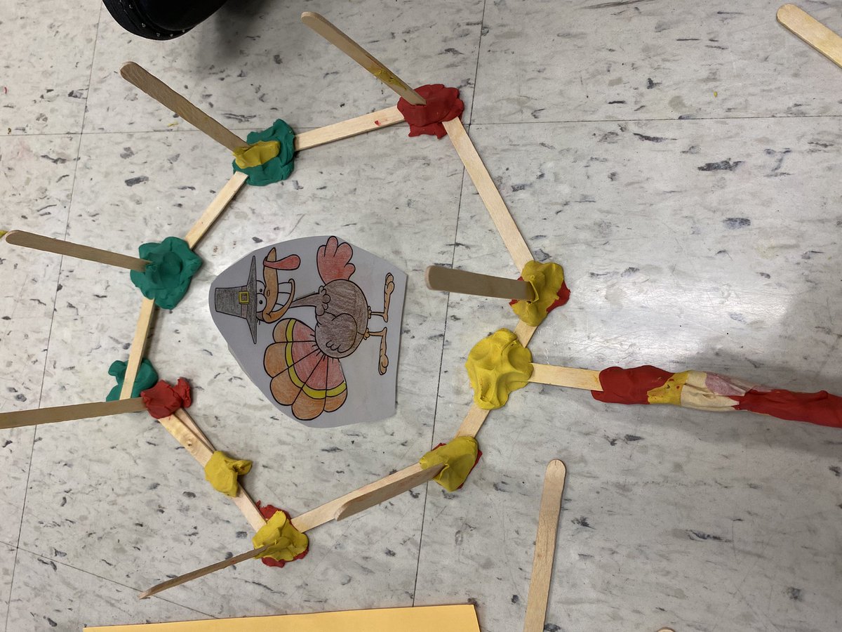 MissWilson627's tweet photo. Room 237 created turkey traps today! First, they began with the end in mind and made a plan. Then, it was time to build the traps!
@RinggoldSouth https://t.co/1m9nqbwSov