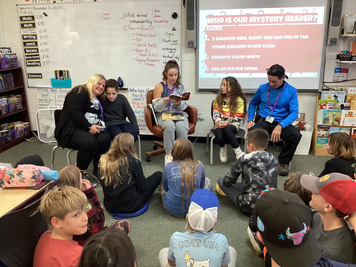 Mrs.Barry 5th North Barrington tweet media