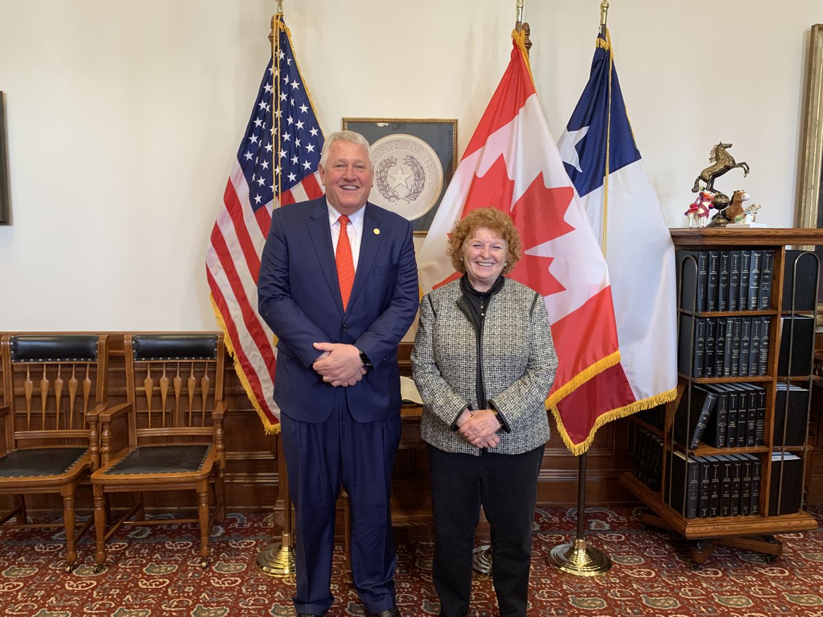 TXsecofstate's tweet image. We were honored to visit with the new @CanCGDallas Susan Harper at the TX capitol today, along with a fantastic delegation from @ABEnterprise to discuss trade, economic development &amp;amp; enhancing commercial ties between #Texas &amp;amp; #Alberta, #Canada - welcome to Texas! @YourAlberta