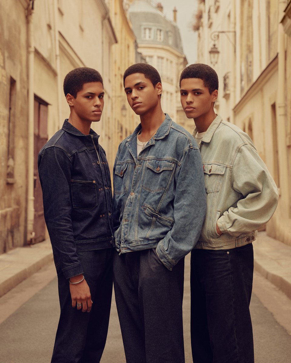 davidurbanke's tweet photo. Triplets in Paris. Jean-David, Jean-Dieudonne &amp; Jean-Jacques shot by me. https://t.co/c8HO98GwMk