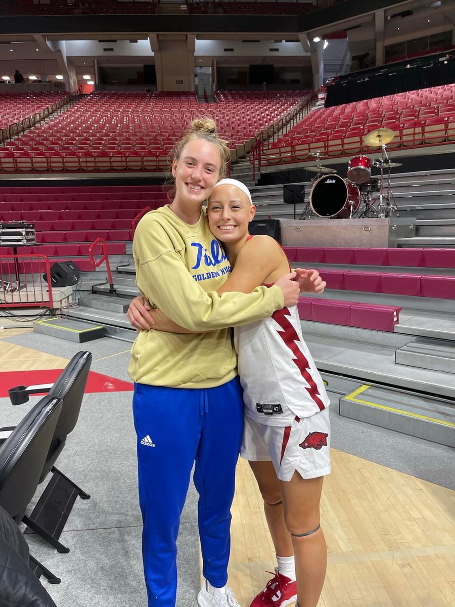 OklahomaSwarm1's tweet photo. Loved seeing these two battling it out on the hardwood!! ππ #ForeverFAMILY #Swarm4Life @KatelynLevings @rylang2 https://t.co/DfQQO2QWJO