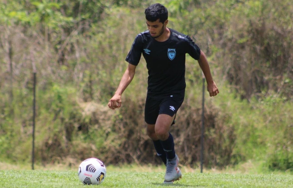 Lared1061's tweet photo. #SelecciónGuatemala | Kevin Macareño jugador de Sacachispas volverá a la convocatoria de la #Sub20 https://t.co/iFO5sGjDat