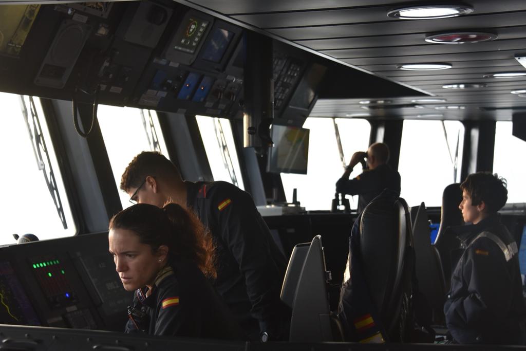 EMADmde's tweet photo. El BAM #Audaz🇪🇸 participa en la activación #JointShield junto a una #UnidadDefensaArtilleriaCosta, garantizando la #SeguridadMarítima🛡️⚔️ en aguas del Mediterraneo🌊 dentro del marco de las #OperacionesPermanentes.
#IntegraciónEnElMultidominio
@Armada_esp
@EjercitoTierra
#MOPS https://t.co/5NvwjN3gTV