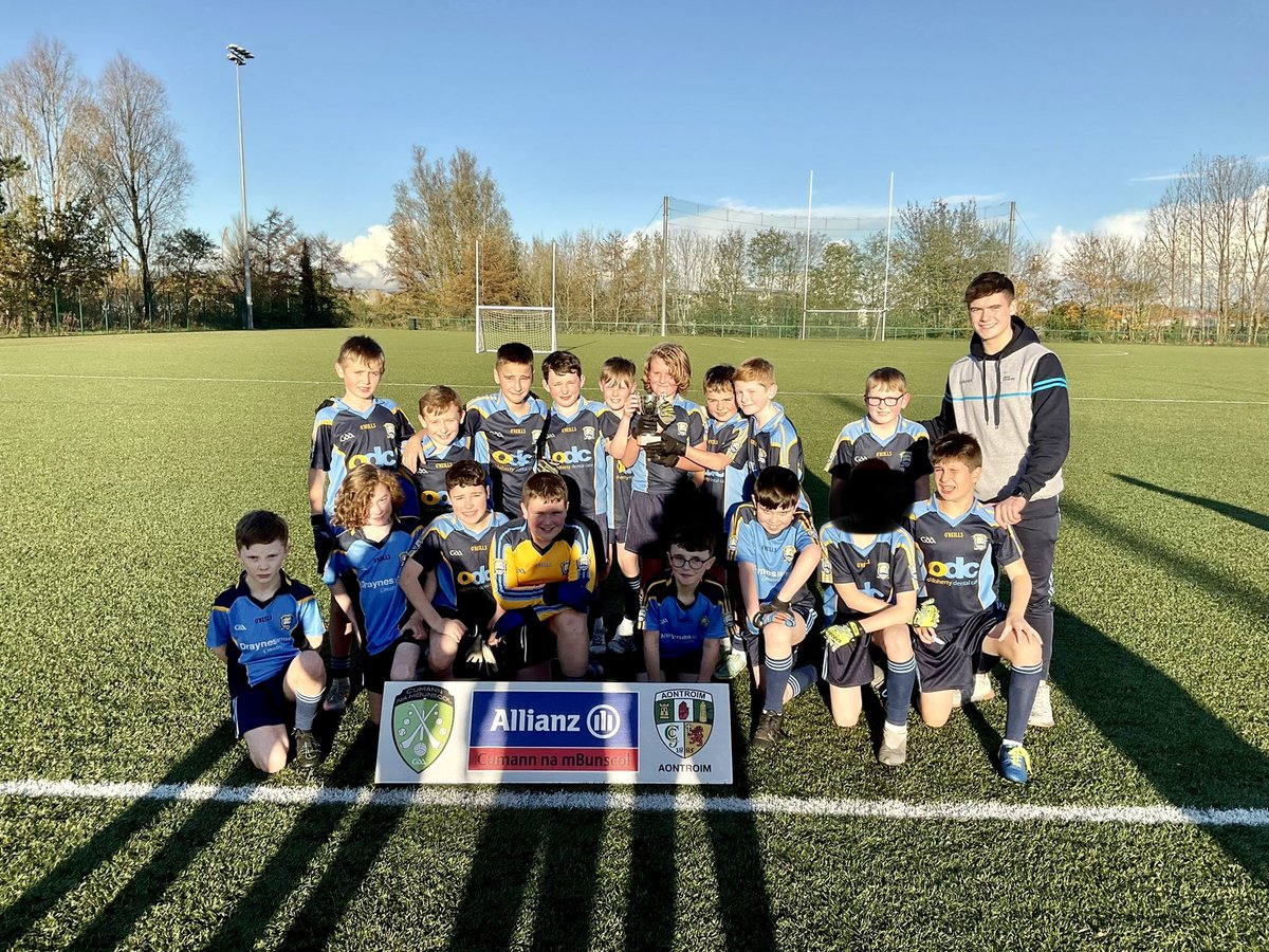 stjosephlisburn's tweet photo. Massive congratulations to our boys Gaelic team who won the @AontroimCnmB league (Div.2) today. Thanks to @ctrps1 and @HolyCrossBoys for the great matches and @Gaelfast_GAA and #AllianzCNMB for their brilliant support throughout the tournament. https://t.co/3xr469rAAe