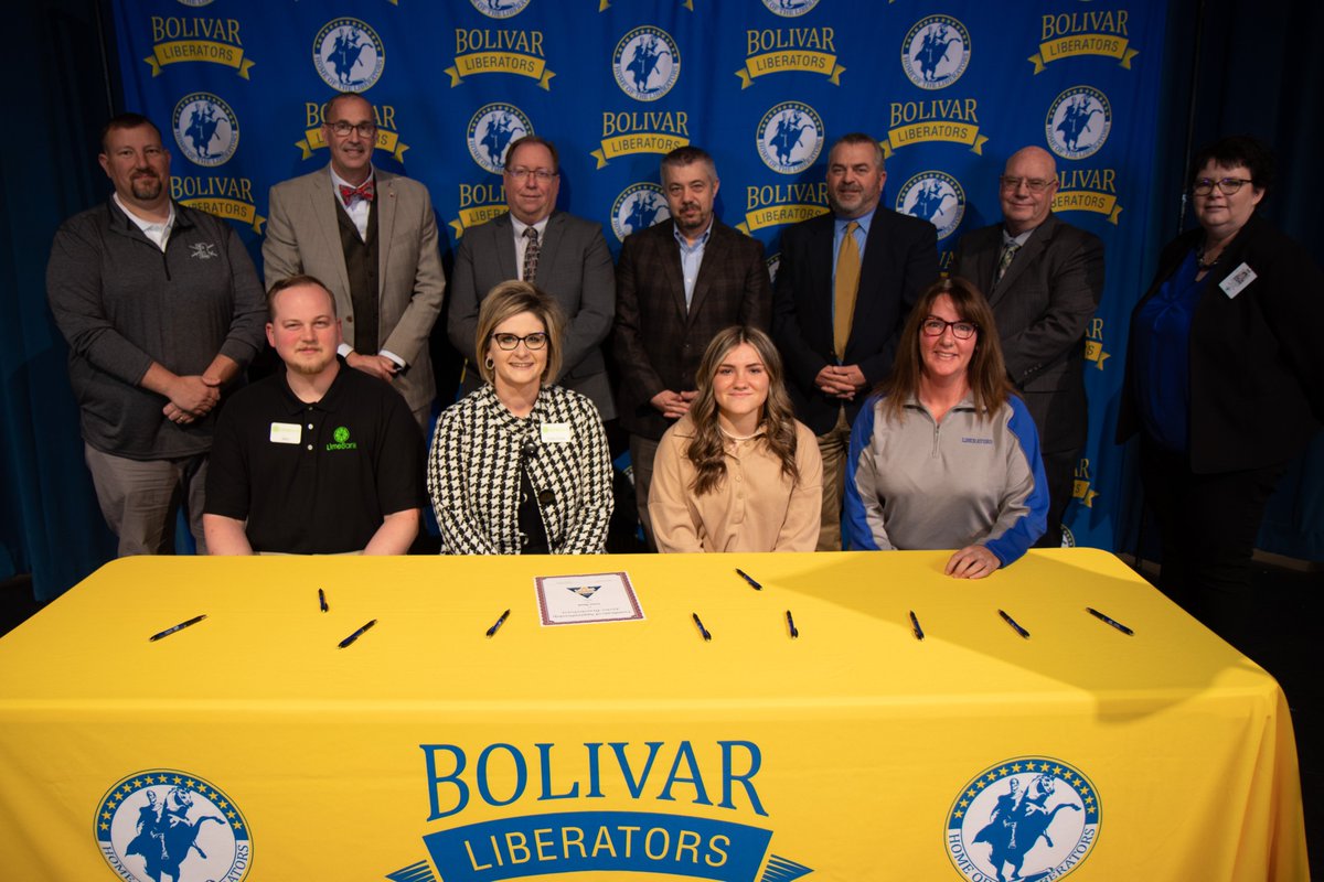 Congratulations to our BoMo Works students for signing their commitment to their apprenticeship! They are getting job experience at local businesses while still in school. Thank you to our business partners, and thank you to Betty Glasgow for making this possible! #NAW2022